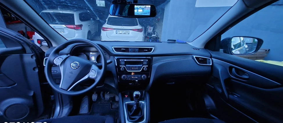 Nissan Qashqai cena 59900 przebieg: 79300, rok produkcji 2016 z Poznań małe 29